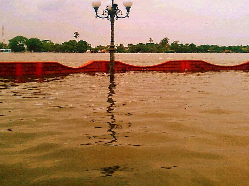 Malecon de Minatitlan Inundado