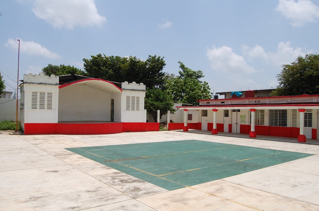 Escuela  Estatal Ricardo Flores Magón. Minatitlan