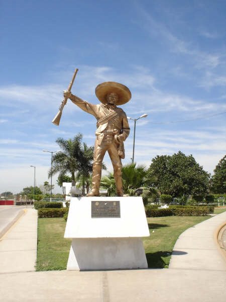 monumento a emiliano zapata