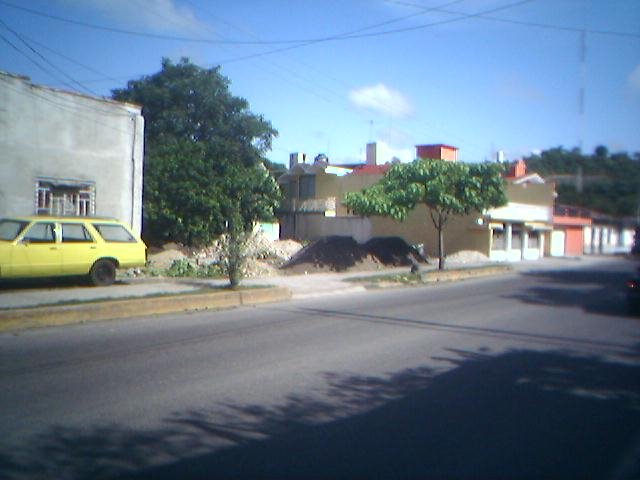 Caminando en una calle de Papantla
