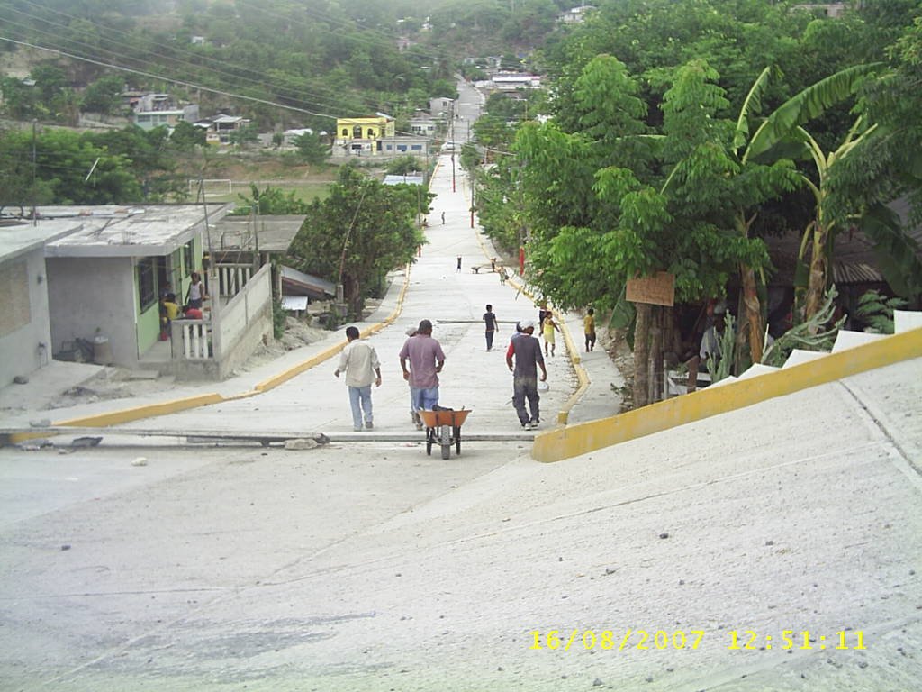 Vista de la Calle Tijia, de la colonia Unidad y Trabajo