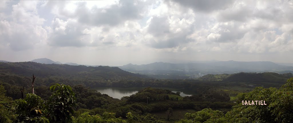 Vista Laguna Encantada en los Tuxtlas