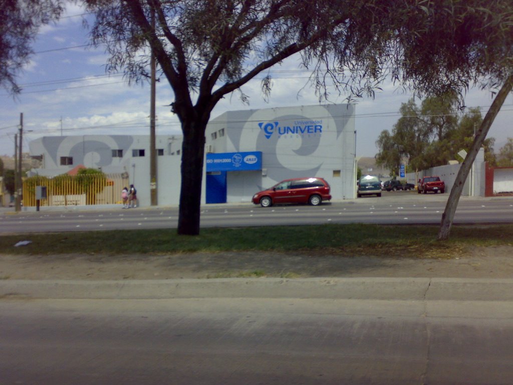 Univer Pedregal