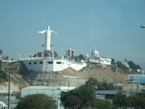 Cristo desde Dist. Los Insugentes, TJ