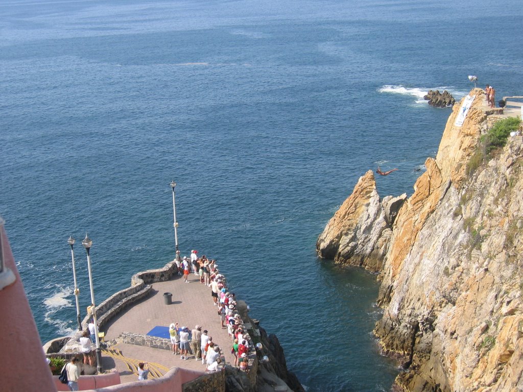 Acapulco cliff divers