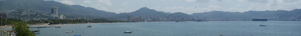 Acapulco desde el muelle