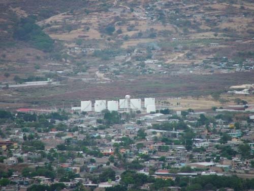PeMex, Iguala Zona Norte, Vista desde el Asta Bandera, Cerro del Tehuehue
