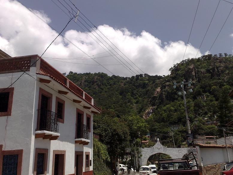 Hermosa cascada