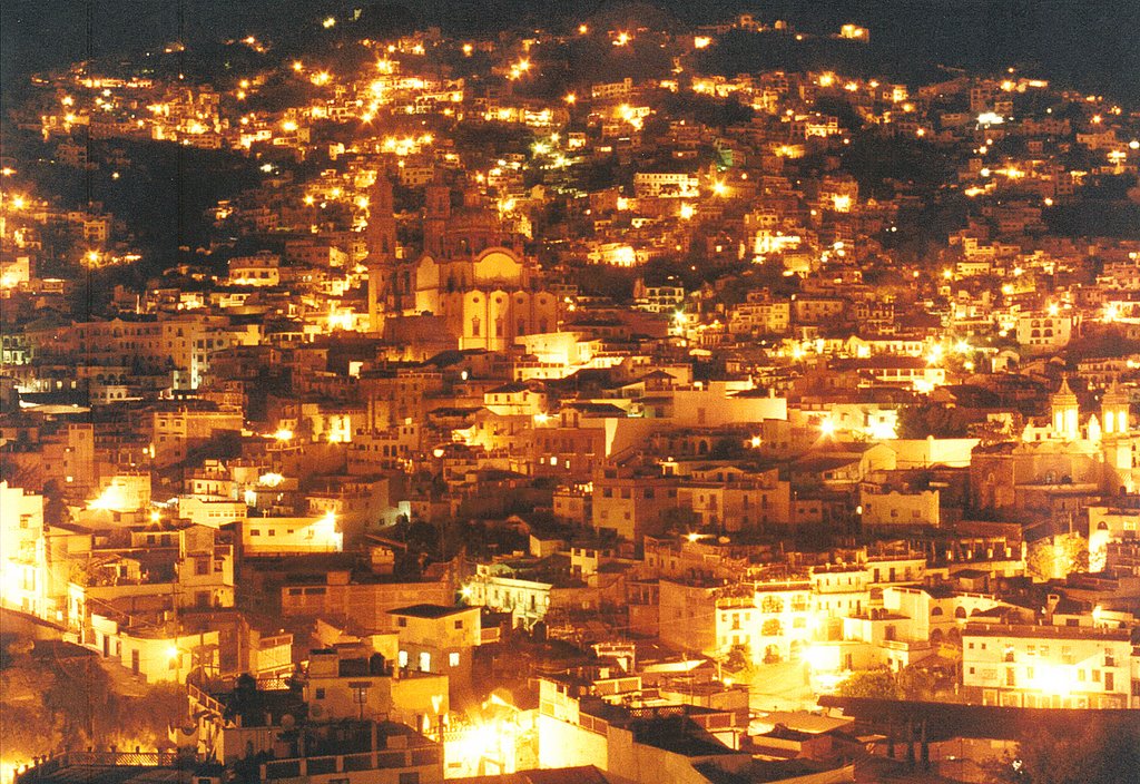 Taxco de Alarcón, Estado de Guerrero, México. 2003