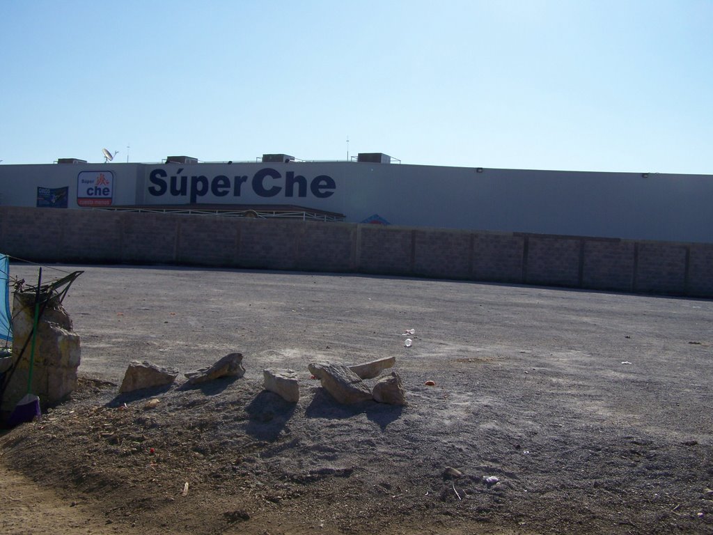 Grocery store - the Super Che