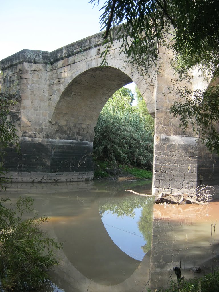 Espejo.Puente de Piedra(Acambaro Gto.)