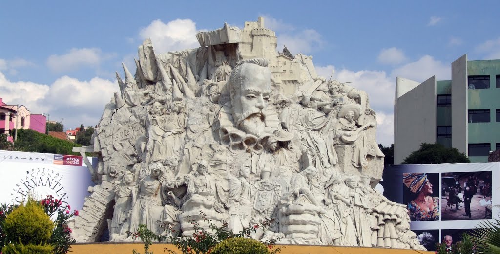 Monumento a Miguel de Cervantes (Glorieta Cervantes) de Carlos Terres