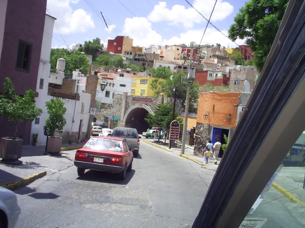 Entrando a los Tuneles de Guanajuato