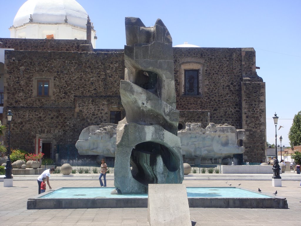 Fuente de Caracoles en la Plaza de los Fundadores