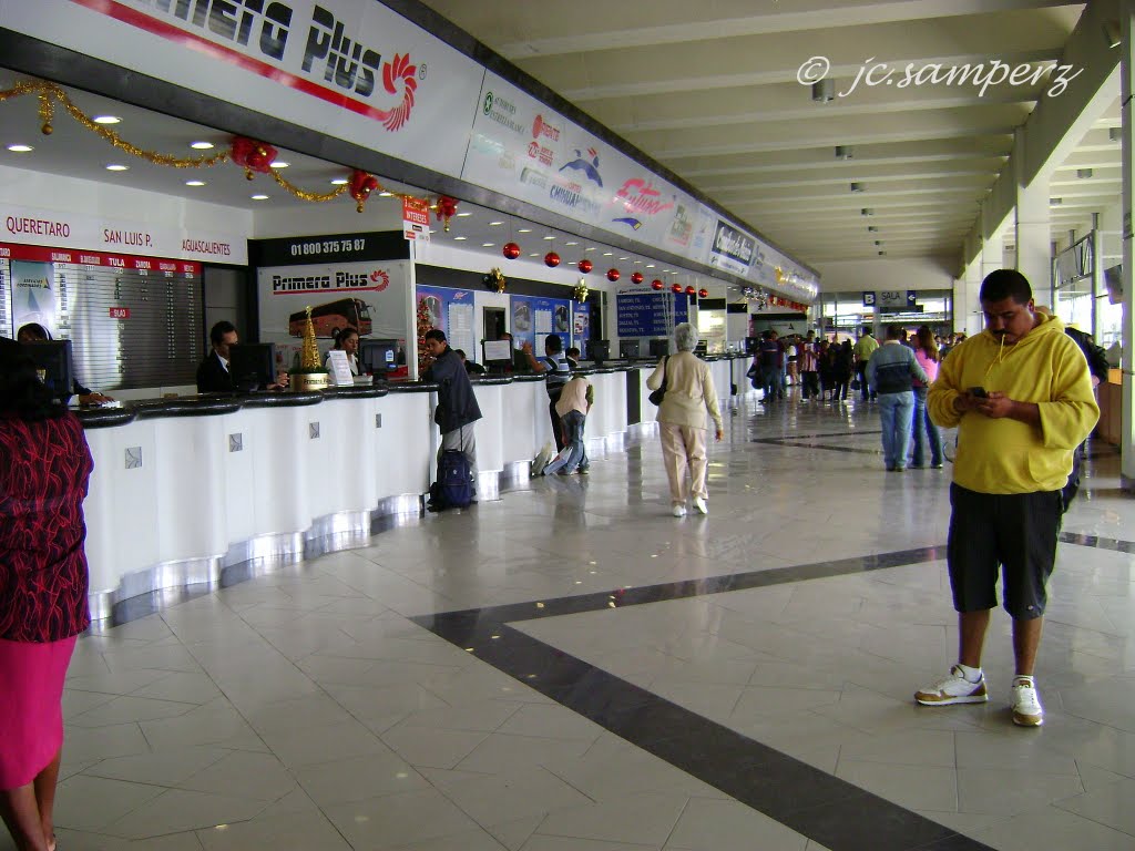 TERMINAL DE AUTOBUSES.