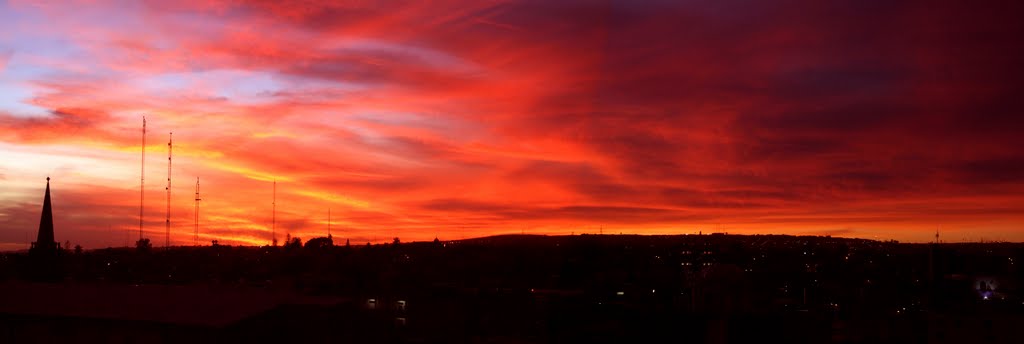 Rojo Atardecer desde el Centro Histórico
