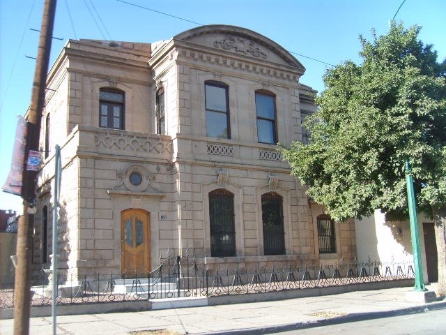 casa de cantera (old house)