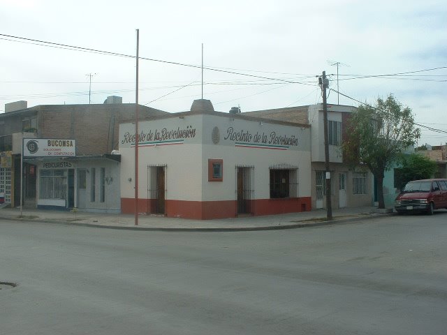 Exterior Recinto de la Revolucion7
