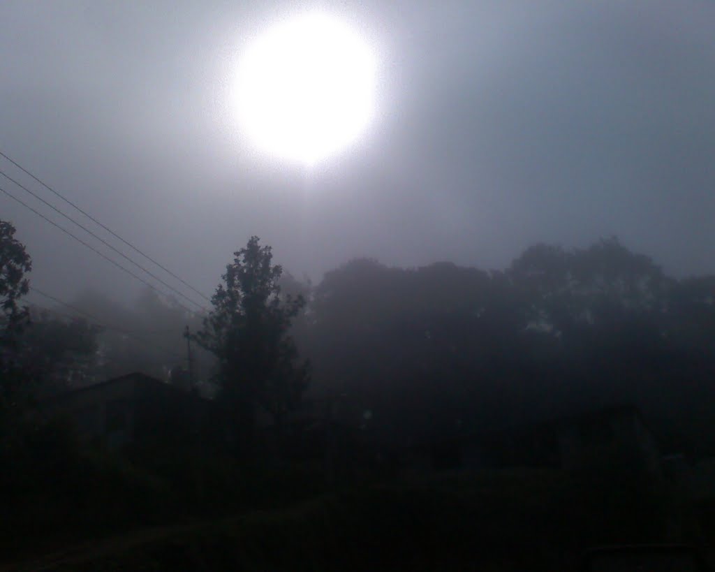 sol y nebla