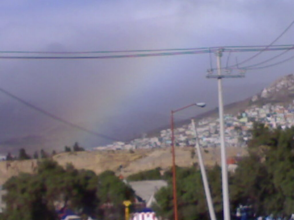 Arcoisis arriba de los jales