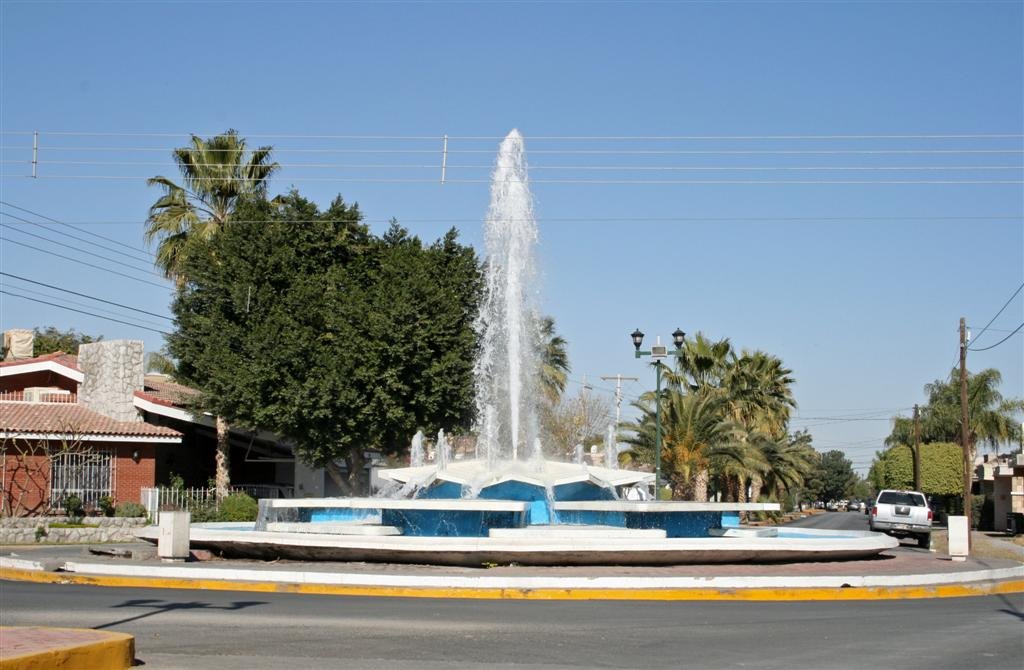Fuente en Col. San Isidro - Madrid y Washington