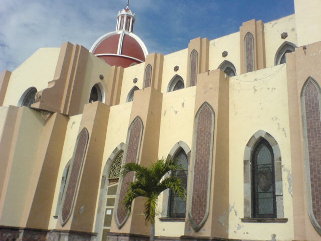 San José, iglesia por el Pancho Villa.