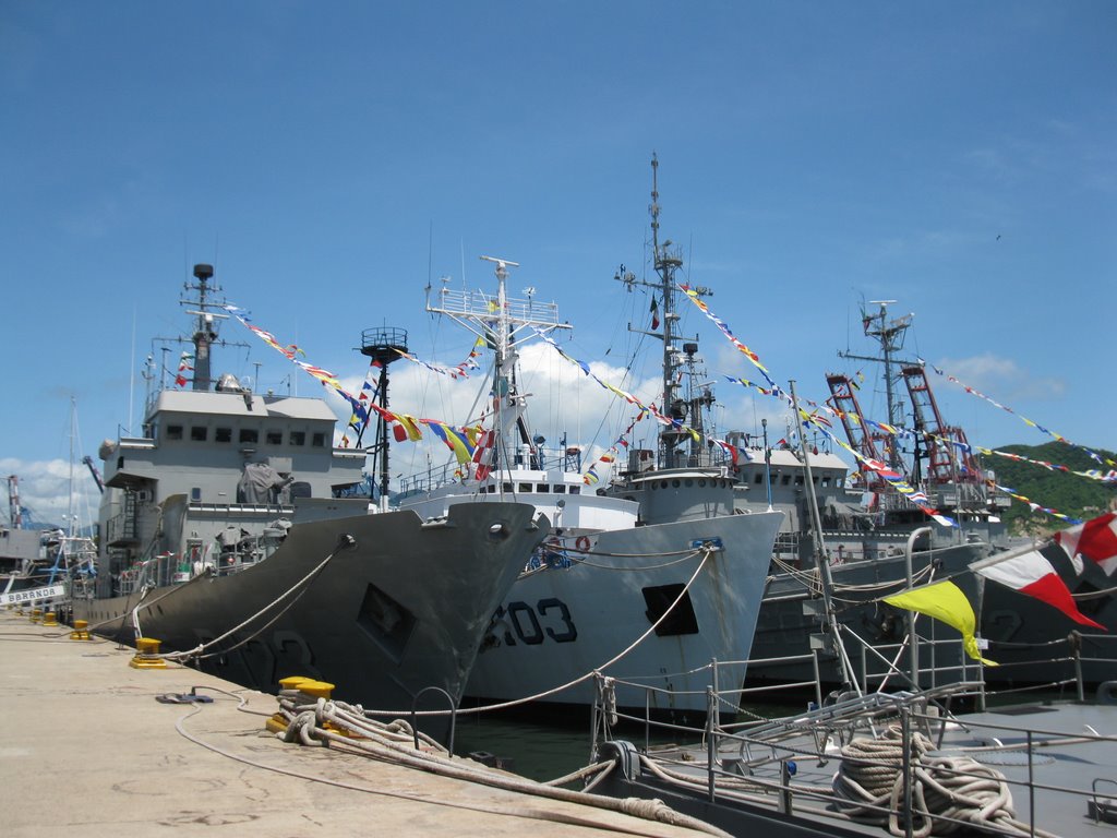 AUXILIARES DEL PACIFICO
