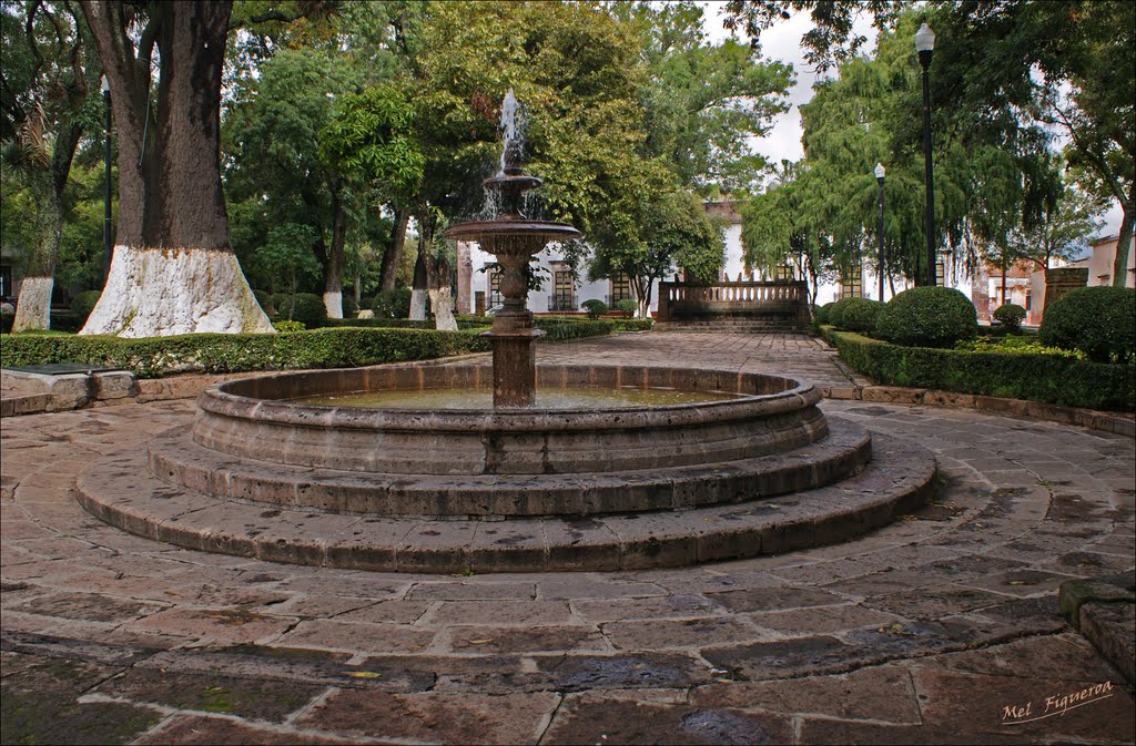 Fuente en Morelia Michoacan By Mel Figueroa