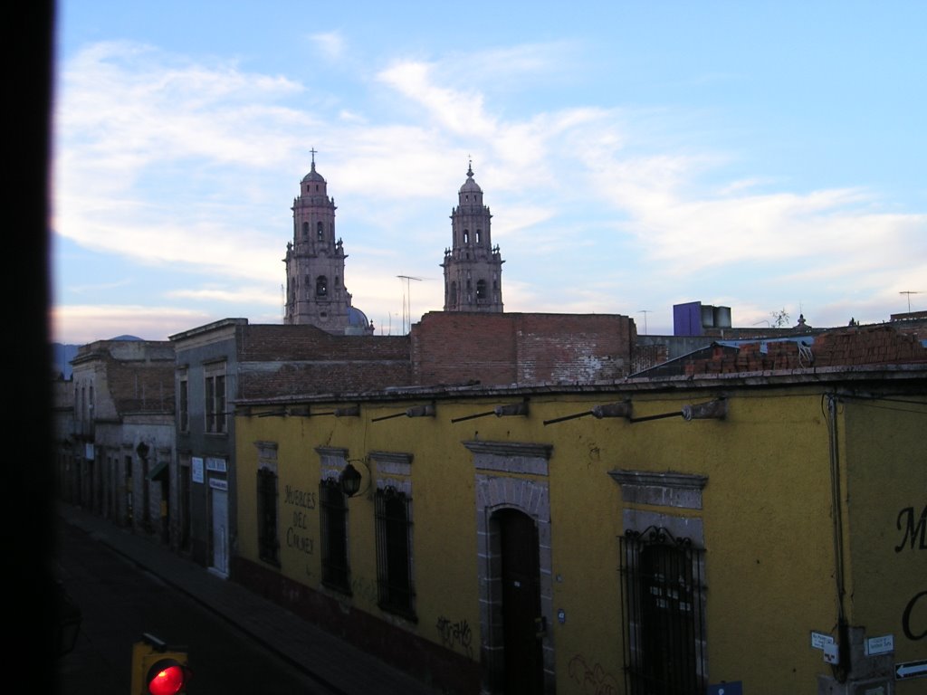 catedral desde hotel colonial Av. Morelos Nte esq. 20 de nov.