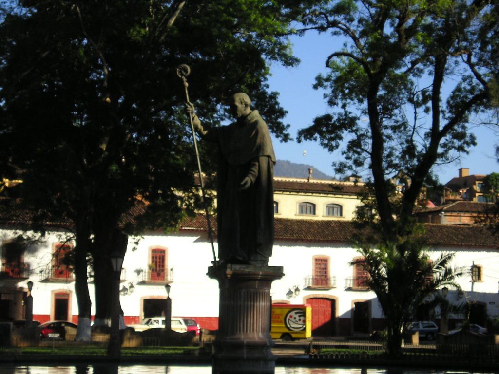 plaza vasco de quiroga
