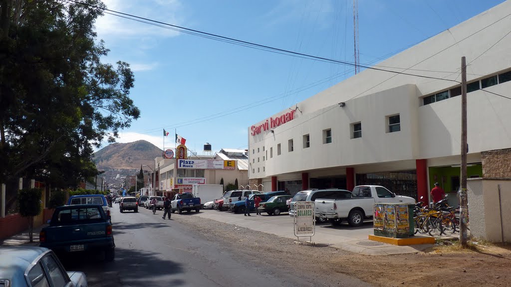 Autoservicio y Plaza