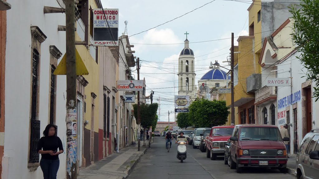 Calle Independencia 04