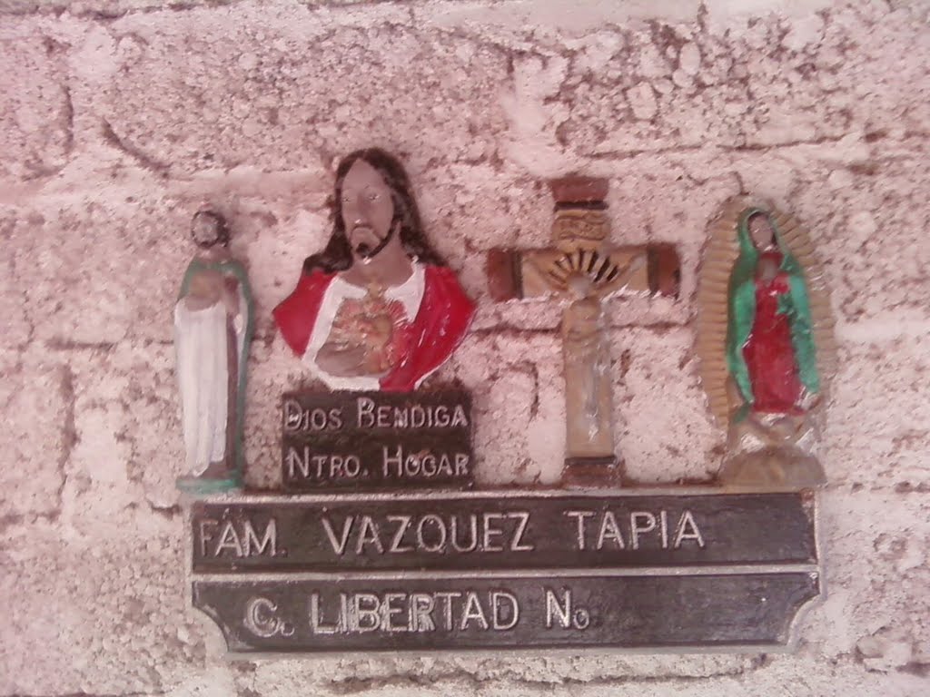 FAM. VAZQUEZ TAPIA