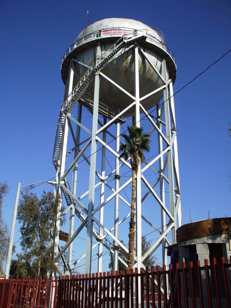 Torre de agua en Pueblo Nuevo