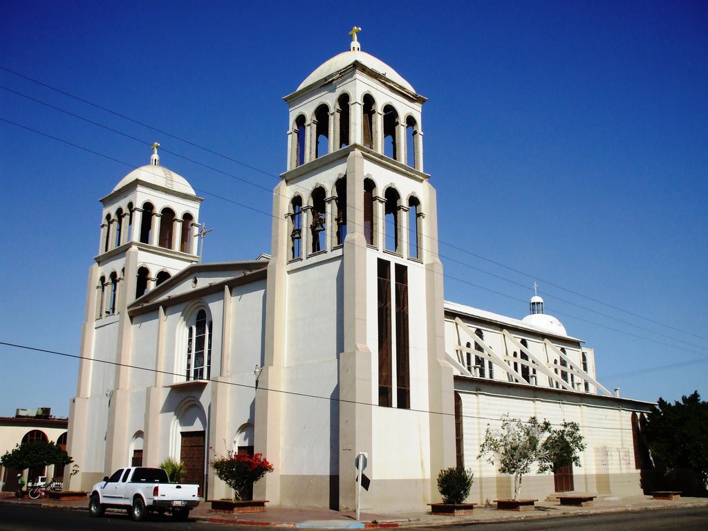 Iglesia de San Antonio de Padua y Nuestra Señora de Loreto en Pueblo Nuevo