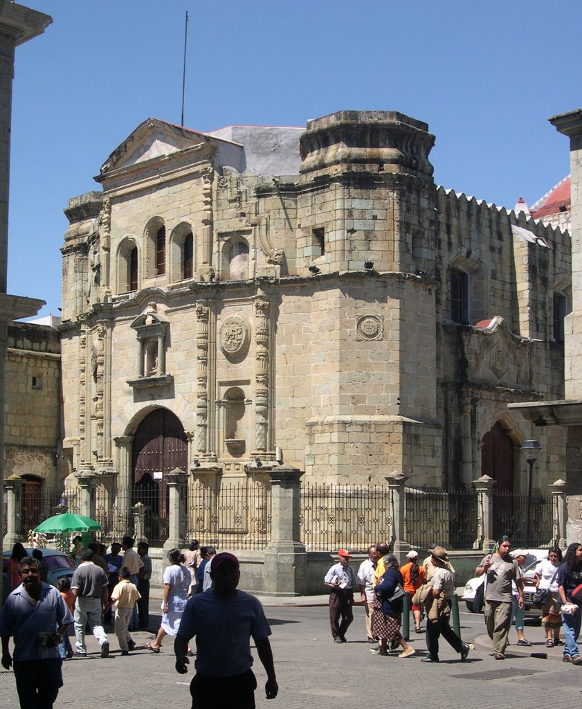 Templo de la Compañía de Jesús in Oaxaca, Mexico