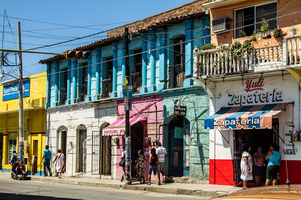 carretera principal , san pedro pochutla