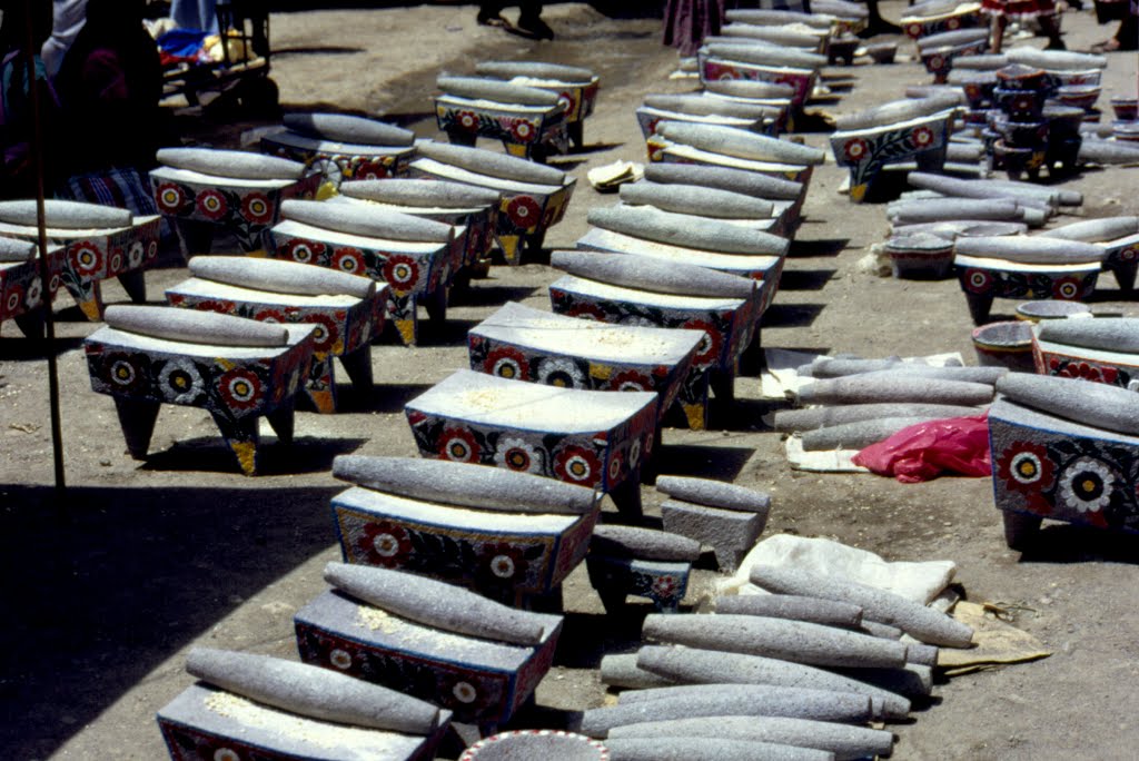 Metates del mercado de Tlacolula (1990)