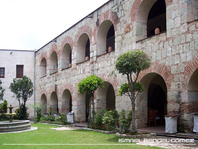 JARDÍN EX CONVENTO DE SANTA CATALINA DE SIENA (HOTEL C.R.), OAXACA