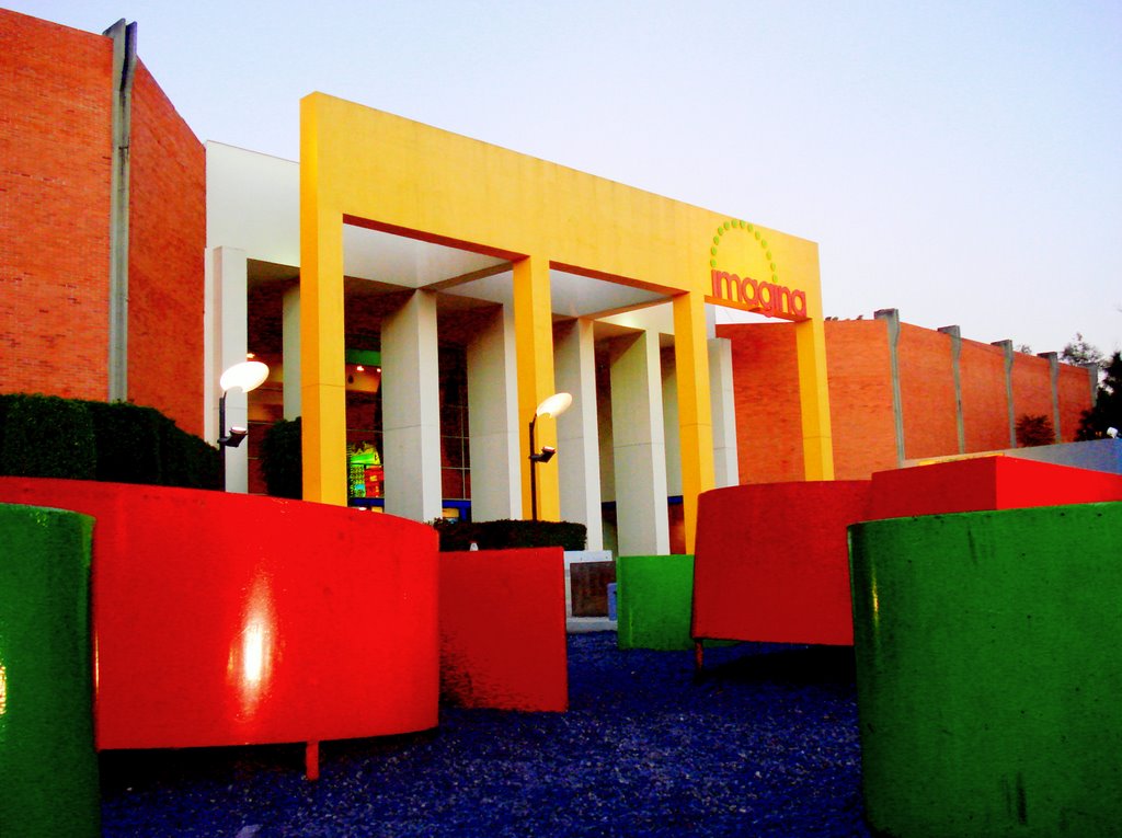 Imagina ( Museo, Puebla, México )