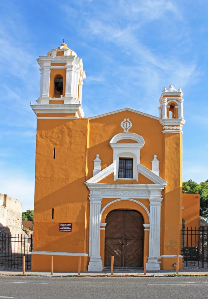 24-08-2010 Capilla del Cireneo Puebla, Pue. by Esteban M. Luna (esmol).