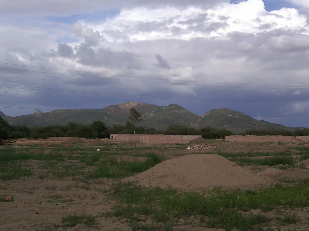Vista a los cerros de Ojocaliente.