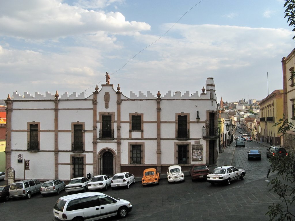 Historic building in front of templo de Santo Domingo
