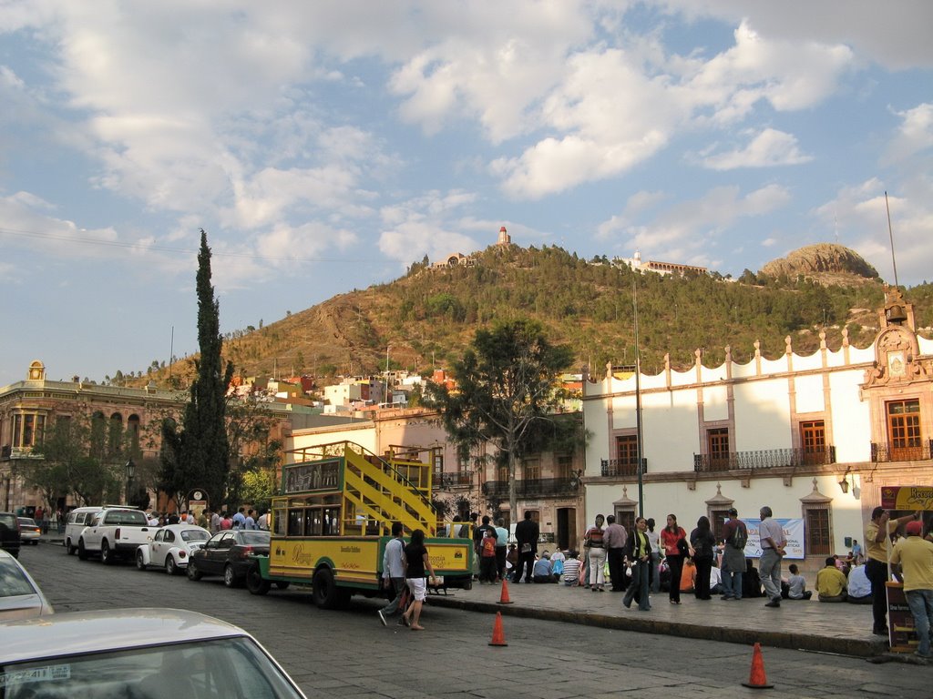 The plaza of the cathedral and cerro de la bufa mountain in the background