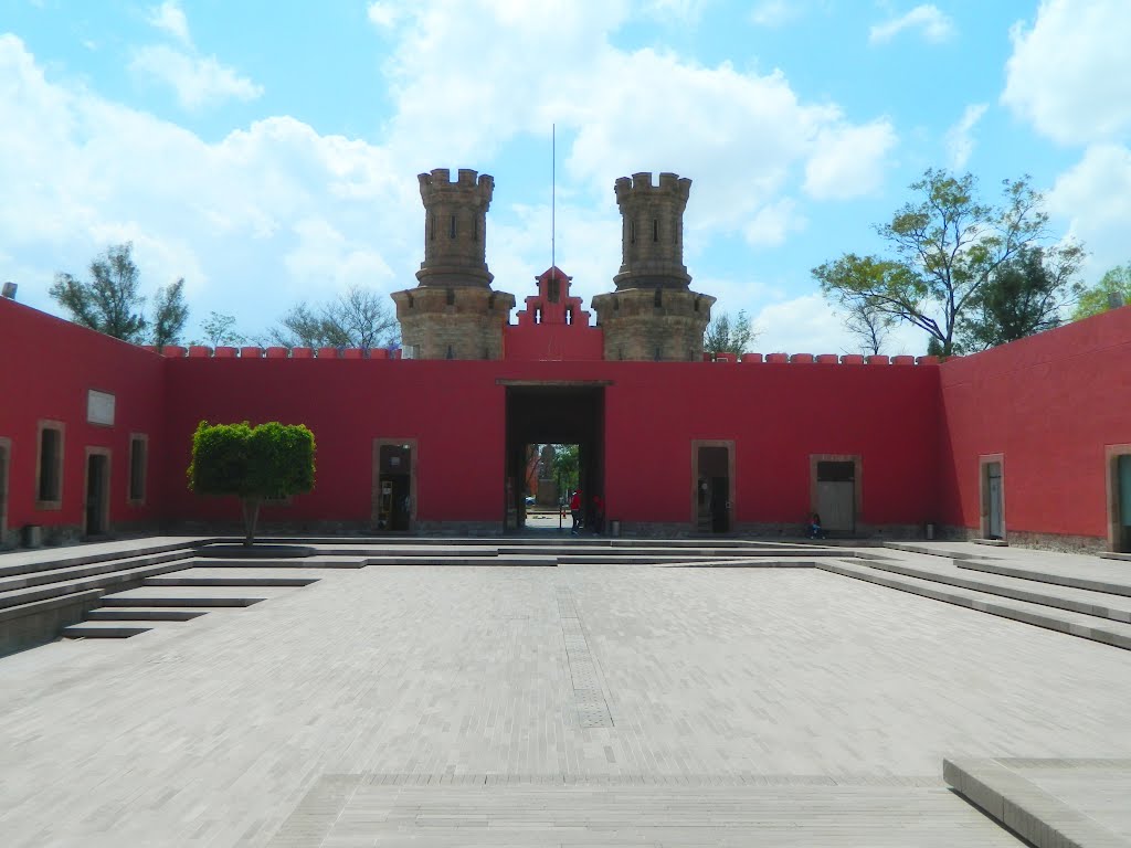 Al interior del Centro de las Artes.