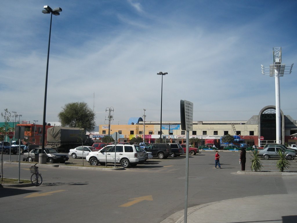 Estacionamiento Aurrera