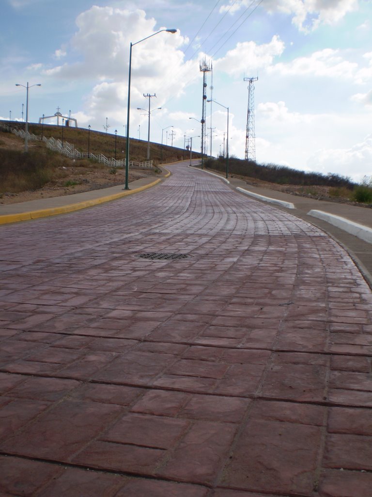 Al Pie del Cerro