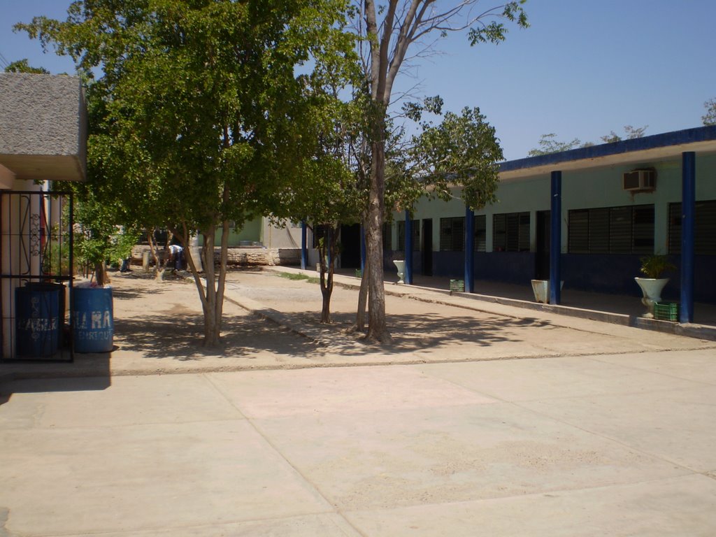 La Escuela de Abajo