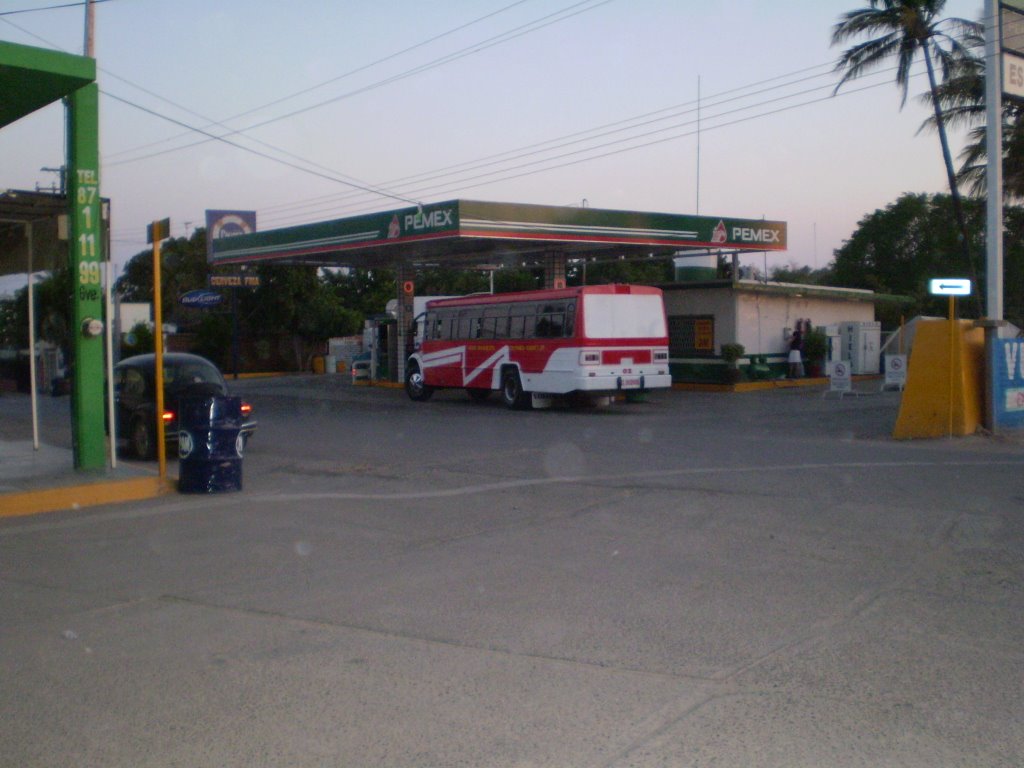Gasolinera Escobar