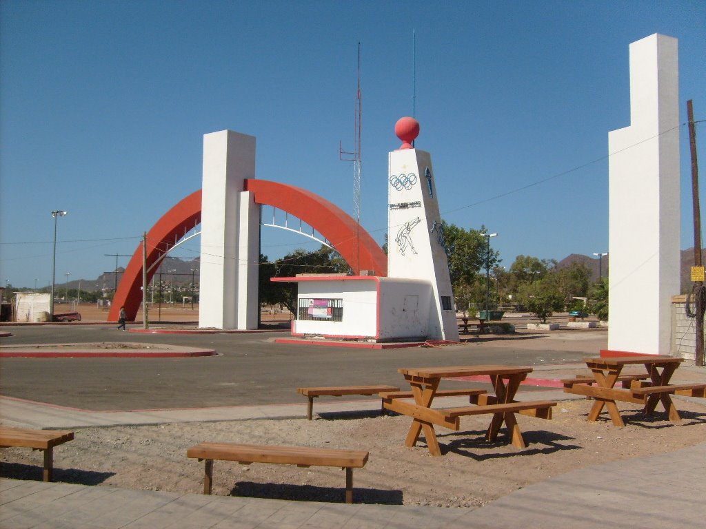 Entrada a la unidad deportiva que está bien jodida